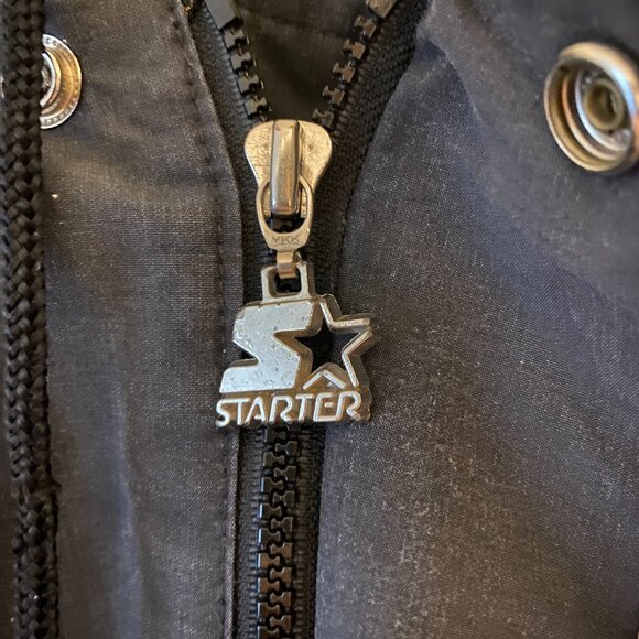 VINTAGE STARTER HOODIE JACKET CHICAGO BULLS NBA PREOWNED SIZE MEDIUM - Picture 4 of 16